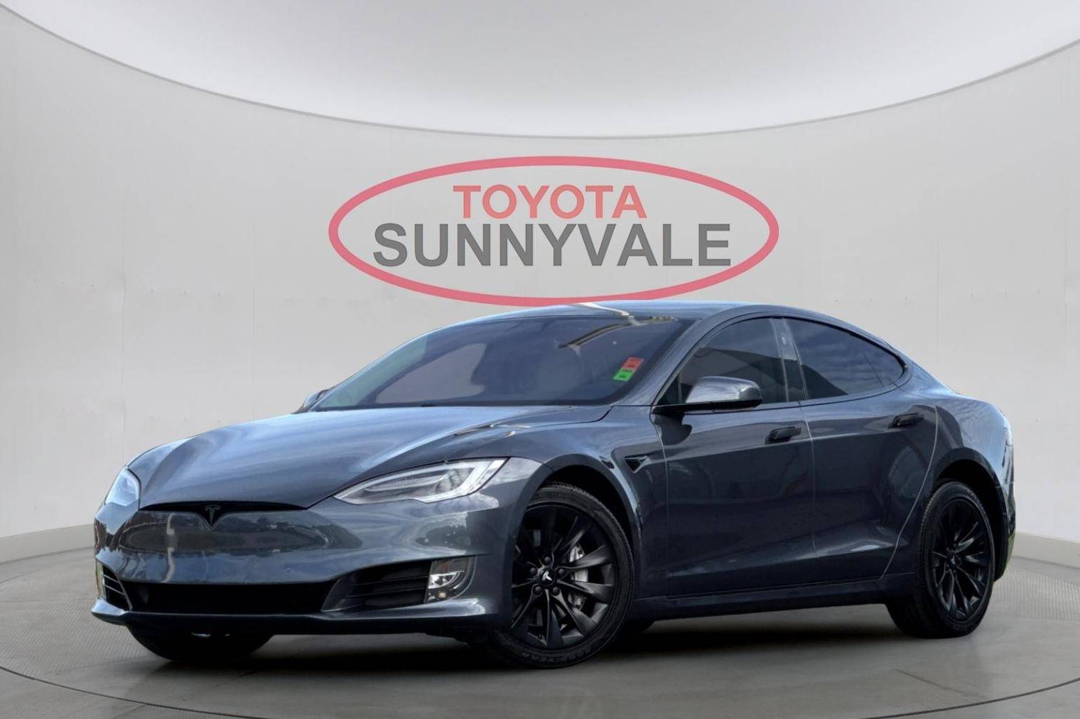 TESLA MODEL S 2018 5YJSA1E25JF297727 image